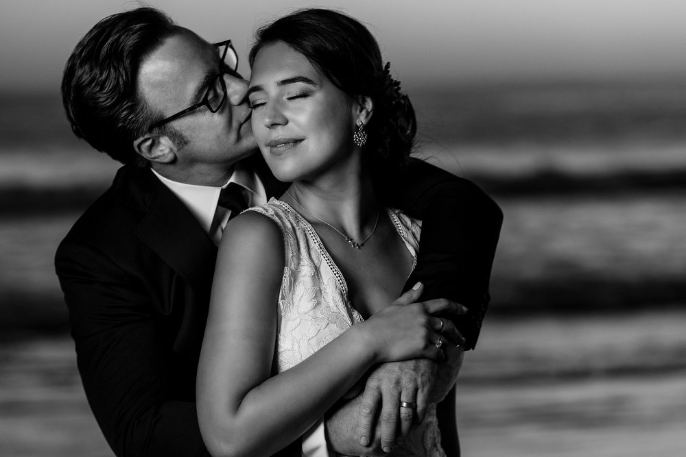 Redwood and Rye_baileys beach club wedding_newport.jpg